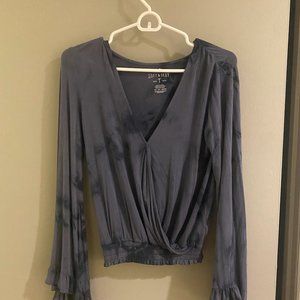 American Eagle XS Long Sleeve Shirt | Blue Tie-Dye